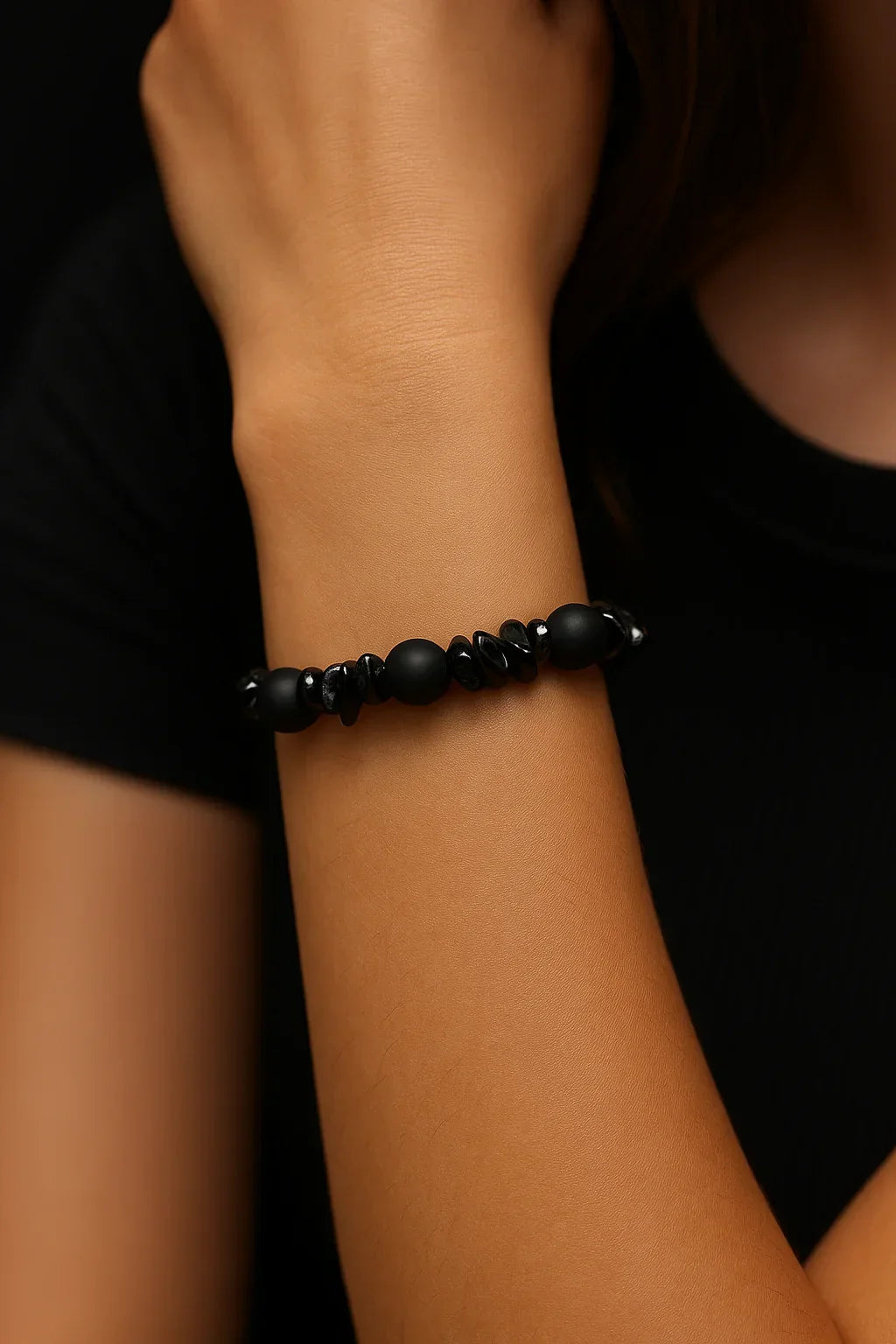 Black Onyx and Black Chip Stone Bead Bracelet